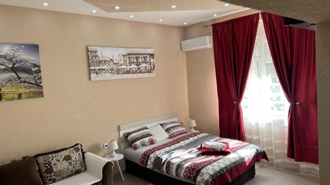 Apartment Downtown Podgorica Eksteriør billede